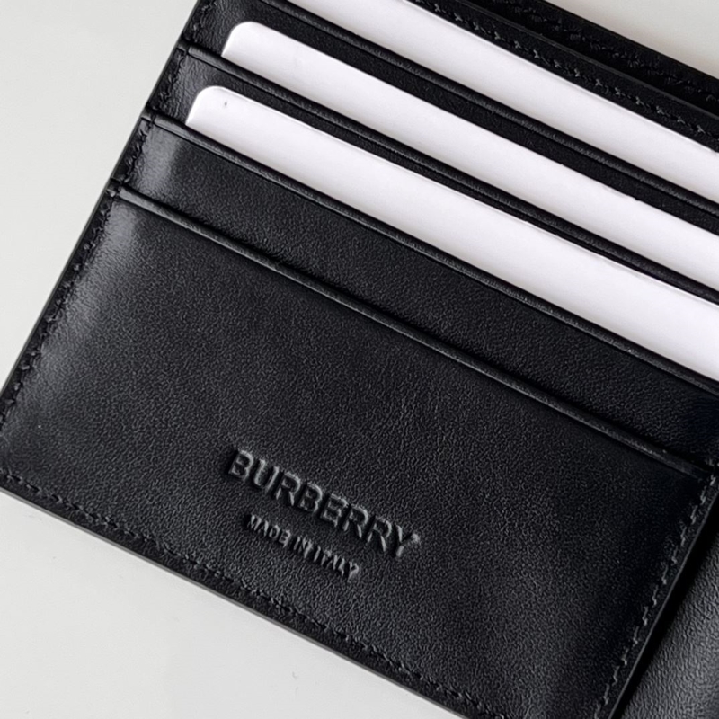 Bv*b*rry wallets